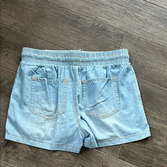 Light Blue Denim drawstring Shorts - Picture 4 of 4